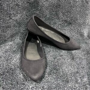 SO Authentic American Heritage women's gray ballet flats size 7